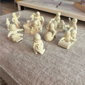 Dept 56 Snowbabies -Winter Tales Snowbabies- lot of 9 figurines